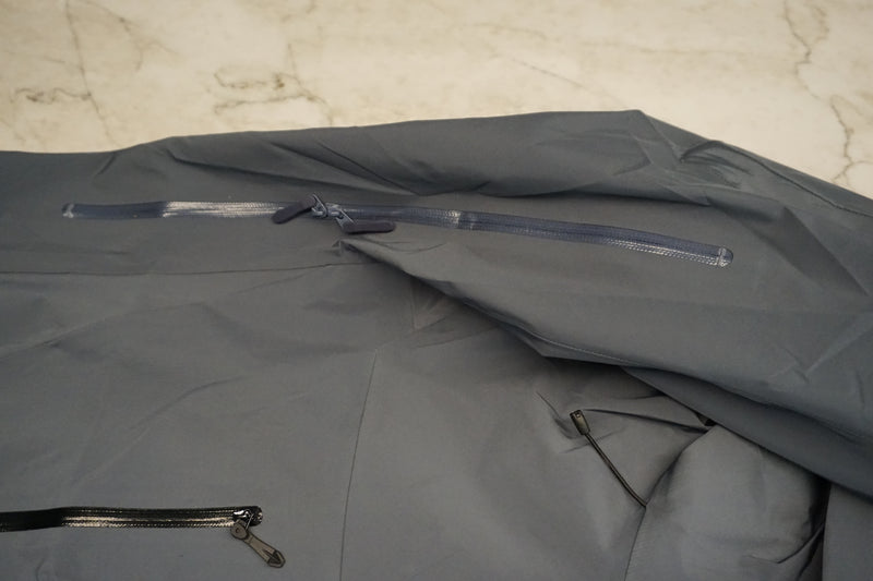 DUAL ZIPPER OVERSIZED PIT ZIPS